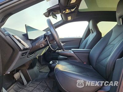 Zdjęcie 7 z 13 samochodu: 2025 BMW IX XDRIVE50 VIN:WB523CF00SCU20010 - miniatura