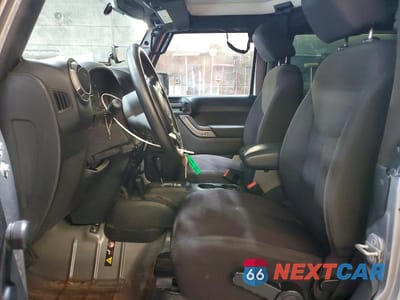 Zdjęcie 7 z 12 samochodu: 2014 JEEP WRANGLER SPORT VIN:1C4AJWAG4EL192710 - miniatura