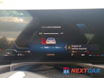 Zdjęcie 9 z 12 samochodu: 2023 BMW 330XI VIN:3MW89FF00P8D01979 - miniatura