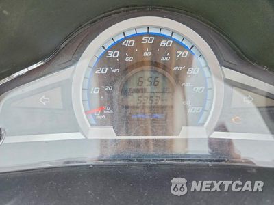 Zdjęcie 7 z 9 samochodu: 2016 HONDA PCX 150 VIN:RLHKF1807GY100920 - miniatura