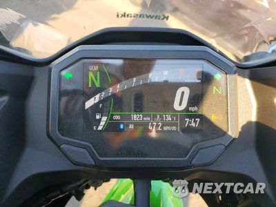 Zdjęcie 7 z 9 samochodu: 2025 KAWASAKI EX500 A VIN:ML5EXGJ19SDA54178 - miniatura