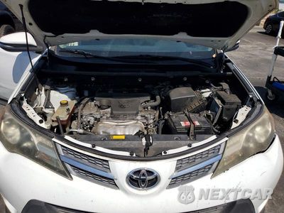 Zdjęcie 11 z 12 samochodu: 2015 TOYOTA RAV4 XLE VIN:2T3WFREV3FW159469 - miniatura