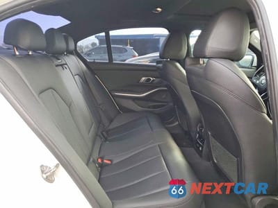 Zdjęcie 10 z 12 samochodu: 2020 BMW 3ER 330I VIN:3MW5R1J04L8B03848 - miniatura