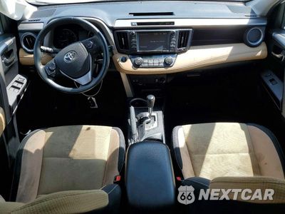 Zdjęcie 8 z 13 samochodu: 2017 TOYOTA RAV4 XLE VIN:2T3RFREV5HW667880 - miniatura
