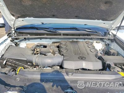 Zdjęcie 11 z 12 samochodu: 2023 TOYOTA 4RUNNER LIMITED VIN:JTEKU5JR7P6116239 - miniatura