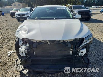 Piąte zdjęcie samochodu w środku: 2022 TOYOTA CAMRY LE VIN:4T1C31AK0NU573566 - miniatura