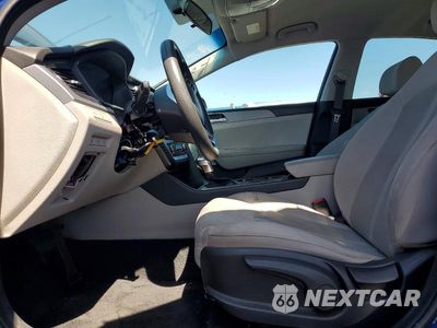 Zdjęcie 7 z 12 samochodu: 2019 HYUNDAI SONATA SE VIN:5NPE24AF2KH806177 - miniatura
