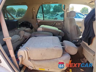 Zdjęcie 11 z 13 samochodu: 2006 TOYOTA SEQUOIA SR5 VIN:5TDZT34A86S273115 - miniatura