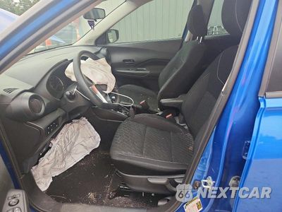 Zdjęcie 7 z 14 samochodu: 2022 NISSAN KICKS S VIN:3N1CP5BV3NL481115 - miniatura
