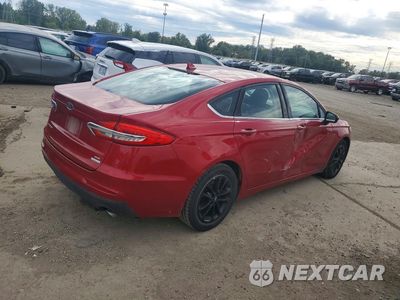 Trzecie zdjęcie samochodu z tyłu: 2020 FORD FUSION SE VIN:3FA6P0HD5LR110341 - miniatura