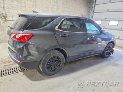 Trzecie zdjęcie samochodu z tyłu: 2018 CHEVROLET EQUINOX LT VIN:2GNAXJEV9J6284240 - miniatura