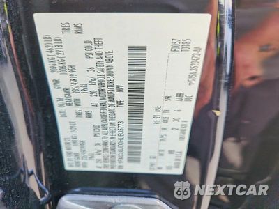 Zdjęcie 13 z 13 samochodu: 2017 FORD ESCAPE TITANIUM VIN:1FMCU0JD0HUB35773 - miniatura