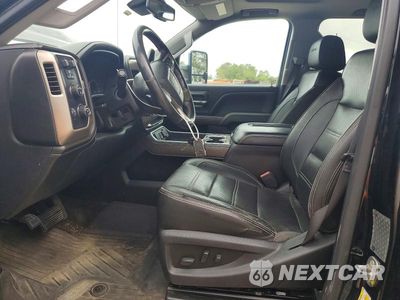 Zdjęcie 7 z 12 samochodu: 2018 GMC SIERRA 3500 HD DENAL VIN:1GT42YEY4JF119841 - miniatura