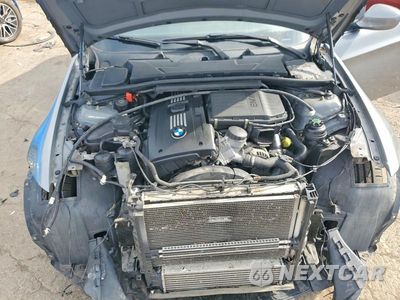 Zdjęcie 11 z 12 samochodu: 2010 BMW 335 XI VIN:WBAPL3C53AA409214 - miniatura