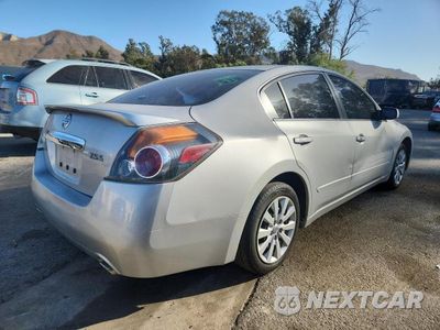 Trzecie zdjęcie samochodu z tyłu: 2011 NISSAN ALTIMA 2.5 VIN:1N4AL2AP3BN458114 - miniatura