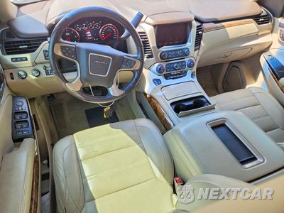 Zdjęcie 8 z 13 samochodu: 2015 GMC YUKON DENALI VIN:1GKS2CKJ2FR240900 - miniatura