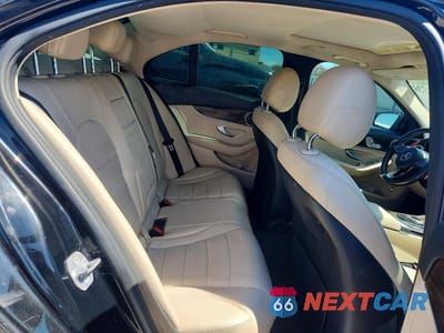 Zdjęcie 10 z 12 samochodu: 2018 MERCEDES-BENZ C 300 VIN:55SWF4JB6JU253454 - miniatura