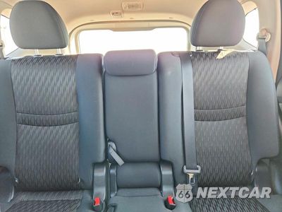 Zdjęcie 10 z 13 samochodu: 2018 NISSAN ROGUE S VIN:5N1AT2MV4JC780156 - miniatura