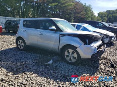 Czwarte zdjęcie samochodu z boku: 2016 KIA SOUL BASE VIN:KNDJN2A24G7841287 - miniatura