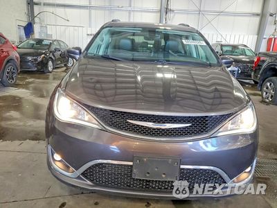 Piąte zdjęcie samochodu w środku: 2017 CHRYSLER PACIFICA TOURING L VIN:2C4RC1BG4HR638381 - miniatura