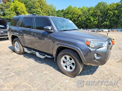 Czwarte zdjęcie samochodu z boku: 2021 TOYOTA 4RUNNER SR5 VIN:JTEEU5JR3M5229930 - miniatura
