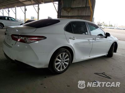 Trzecie zdjęcie samochodu z tyłu: 2019 TOYOTA CAMRY LE VIN:4T1B11HK9KU238826 - miniatura