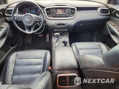 Zdjęcie 8 z 13 samochodu: 2016 KIA SORENTO EX VIN:5XYPH4A10GG047751 - miniatura