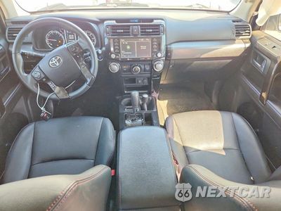 Zdjęcie 8 z 13 samochodu: 2021 TOYOTA 4RUNNER VENTURE EDITION VIN:JTEHU5JR4M5907551 - miniatura