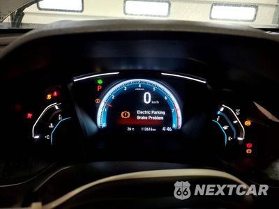 Zdjęcie 9 z 12 samochodu: 2017 HONDA CIVIC LX VIN:2HGFC2F58HH011899 - miniatura