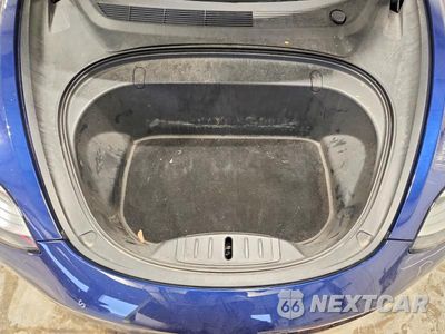 Zdjęcie 11 z 12 samochodu: 2018 TESLA MODEL 3 VIN:5YJ3E1EB7JF088482 - miniatura
