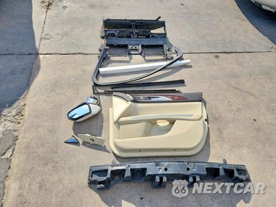 Zdjęcie 12 z 13 samochodu: 2013 LINCOLN MKZ VIN:3LN6L2G9XDR806267 - miniatura