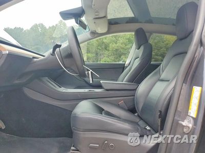 Zdjęcie 7 z 14 samochodu: 2022 TESLA MODEL Y VIN:7SAYGDEE1NA005548 - miniatura