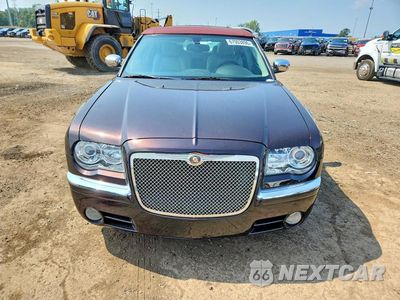 Piąte zdjęcie samochodu w środku: 2005 CHRYSLER 300C VIN:2C3AA63H65H529028 - miniatura
