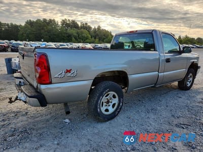 Trzecie zdjęcie samochodu z tyłu: 2003 CHEVROLET SILVERADO K1500 VIN:1GCEK14V53E354406 - miniatura