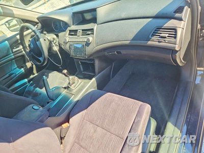 Zdjęcie 8 z 13 samochodu: 2012 HONDA ACCORD LX VIN:1HGCS1A38CA011012 - miniatura