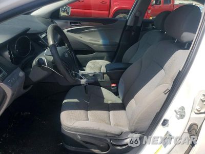 Zdjęcie 7 z 12 samochodu: 2014 HYUNDAI SONATA HYBRID VIN:KMHEC4A46EA116659 - miniatura