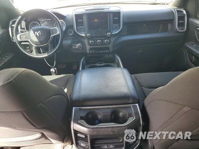 Zdjęcie 8 z 13 samochodu: 2022 RAM 1500 BIG HORN/LONE STAR VIN:1C6SRFFT8NN391354 - miniatura