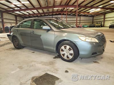 Czwarte zdjęcie samochodu z boku: 2007 TOYOTA CAMRY LE VIN:JTNBE46K873082588 - miniatura