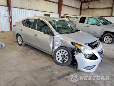 Czwarte zdjęcie samochodu z boku: 2015 NISSAN VERSA 1.6 SV VIN:3N1CN7AP9FL827450 - miniatura