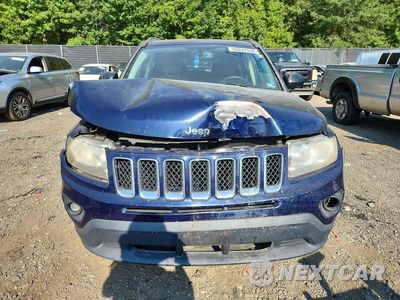 Piąte zdjęcie samochodu w środku: 2016 JEEP COMPASS SPORT VIN:1C4NJCBA4GD621643 - miniatura
