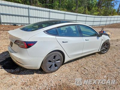 Trzecie zdjęcie samochodu z tyłu: 2021 TESLA MODEL 3 VIN:5YJ3E1EA3MF042241 - miniatura
