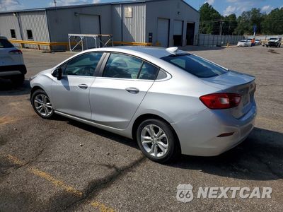 Drugie zdjęcie samochodu z przodu: 2019 CHEVROLET CRUZE LT VIN:1G1BE5SM2K7139993 - miniatura