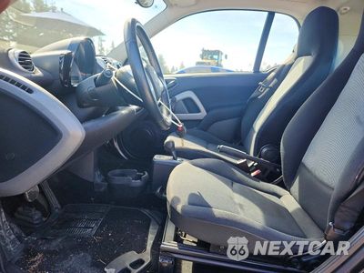 Zdjęcie 7 z 12 samochodu: 2013 SMART FORTWO PURE VIN:WMEEJ3BA0DK671593 - miniatura
