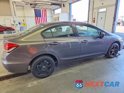 Trzecie zdjęcie samochodu z tyłu: 2015 HONDA CIVIC SE VIN:19XFB2F73FE260266 - miniatura