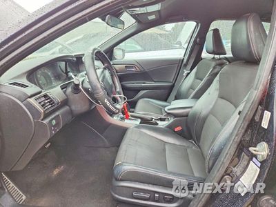 Zdjęcie 7 z 12 samochodu: 2016 HONDA ACCORD SPORT VIN:1HGCR2F65GA060825 - miniatura