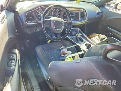 Zdjęcie 8 z 13 samochodu: 2019 DODGE CHALLENGER SXT VIN:2C3CDZAG7KH746787 - miniatura
