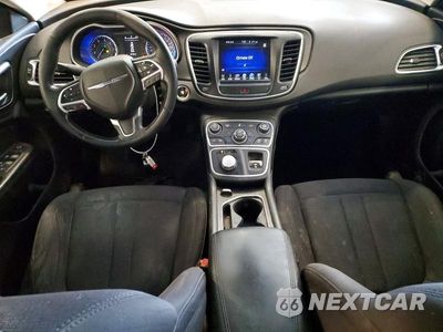 Zdjęcie 8 z 12 samochodu: 2015 CHRYSLER 200 LIMITED VIN:1C3CCCAB9FN654064 - miniatura