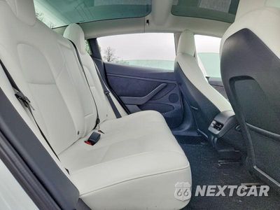 Zdjęcie 10 z 12 samochodu: 2023 TESLA MODEL 3 VIN:5YJ3E1EAXPF422620 - miniatura