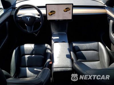 Zdjęcie 8 z 13 samochodu: 2023 TESLA MODEL Y VIN:7SAYGDEE0PF883378 - miniatura
