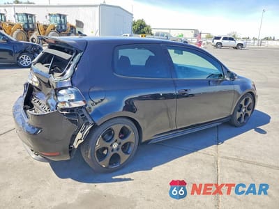 Trzecie zdjęcie samochodu z tyłu: 2012 VOLKSWAGEN GTI VIN:WVWEV7AJ4CW158821 - miniatura